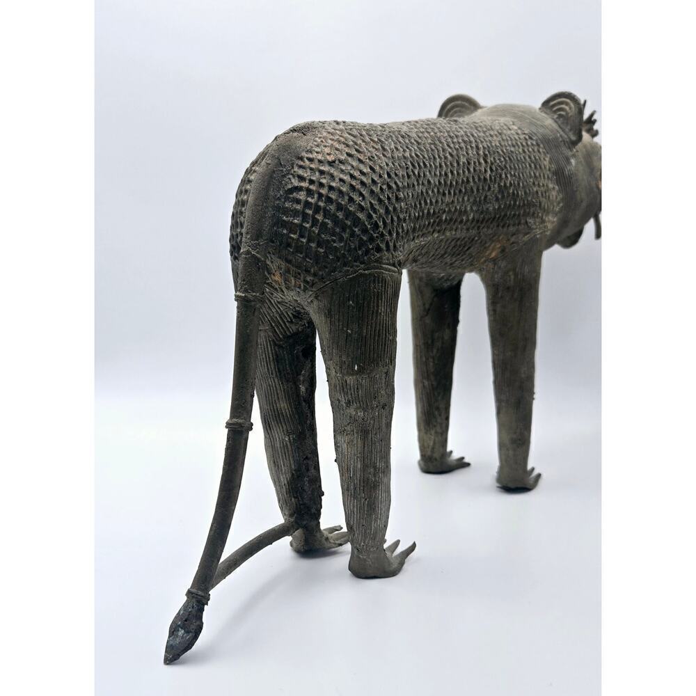 VTG African Rare Vintage Bronze Benin Tiger/Warthog Sculpture - Picture 8 of 15
